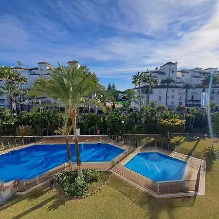 Luminous Apartment In Playas Del Duque , Puerto Banus By Holidays & Home Marbella Exterior photo
