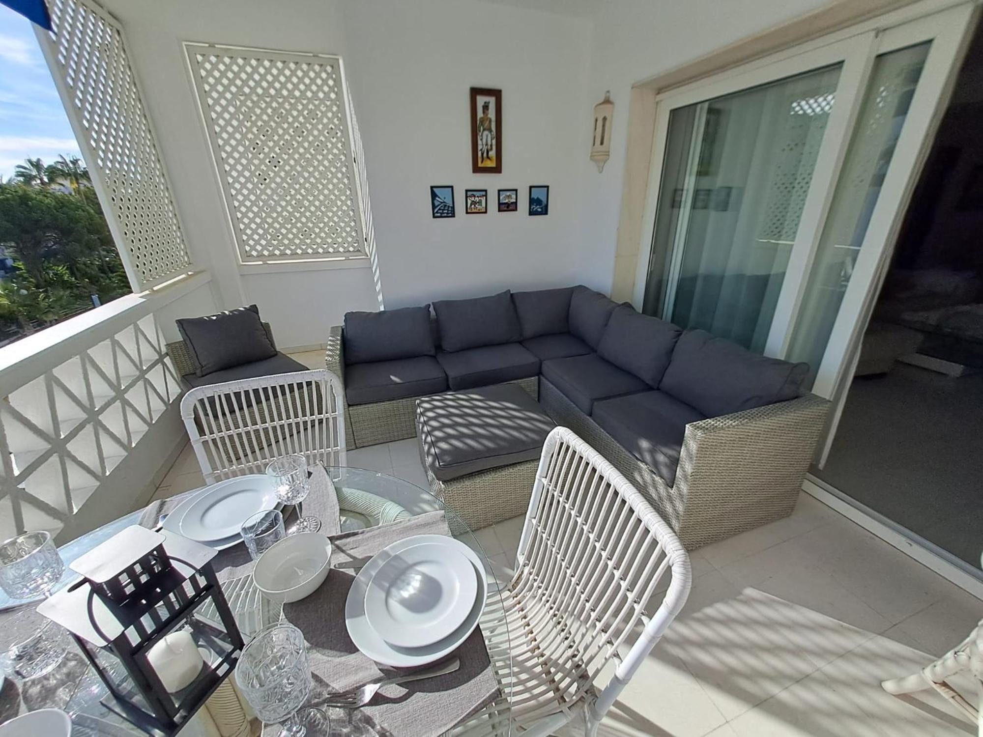 Appartement Luminous In Playas Del Duque , Puerto Banus By Holidays & Marbella